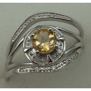 10 Karat White Gold 3Pcs Diamond Ring With Round Citrene Stone