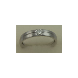 10 Karat White Gold with 0.10 Carat Diamond Gents Band 