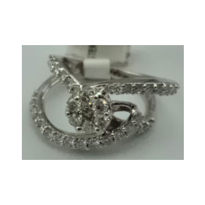 18 Karat White Gold with 0.94 Carat Diamond Dobule Twist Cluster Ring