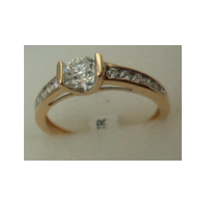 9 Karat Yellow Gold with 0.55 Carat Diamond Shoulder Solitaire Ring