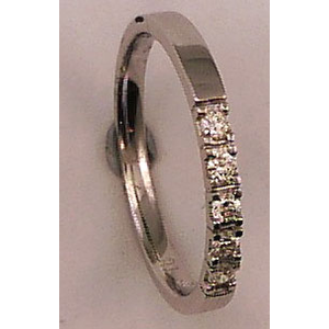 10 Karat White Gold with 0.15 Carat Diamond Band