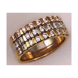 18 Karat Gold with 0.90 Carat Diamond 3 Tone 3 Row Fancy Ring