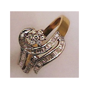 18 Carat Gold with 0.48 Carat Diamond Baguette Cut Flower Ring