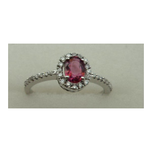 10 Karat White Gold Daimond Ring With Tourmaline Stone