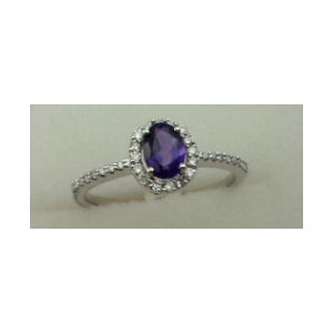 10 Karat White Gold Daimond Ring With Amethyst Stone